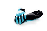 Rękawiczki sportowe<p>Komfortowe rękawice sportowe ochronią Twoje dłonie przed śniegiem i mrozem podczas szalonego zjazdu.<p>