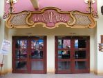 Lunapark<p>Pastelowe barwy wejścia do lunaparku w Centrum Babylon zdradzają wszystkim jego gościom, że w środku kryje się coś niesamowitego!<p>